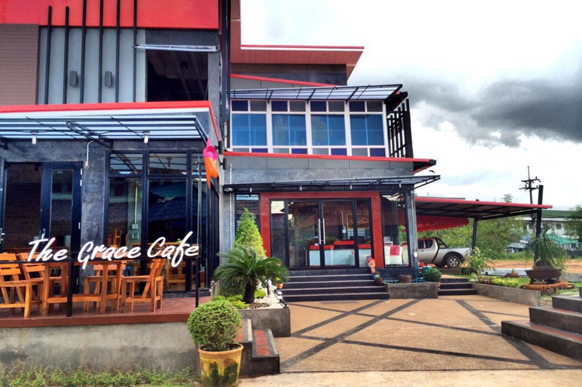 The Grace Hotel Kalasin Exterior photo